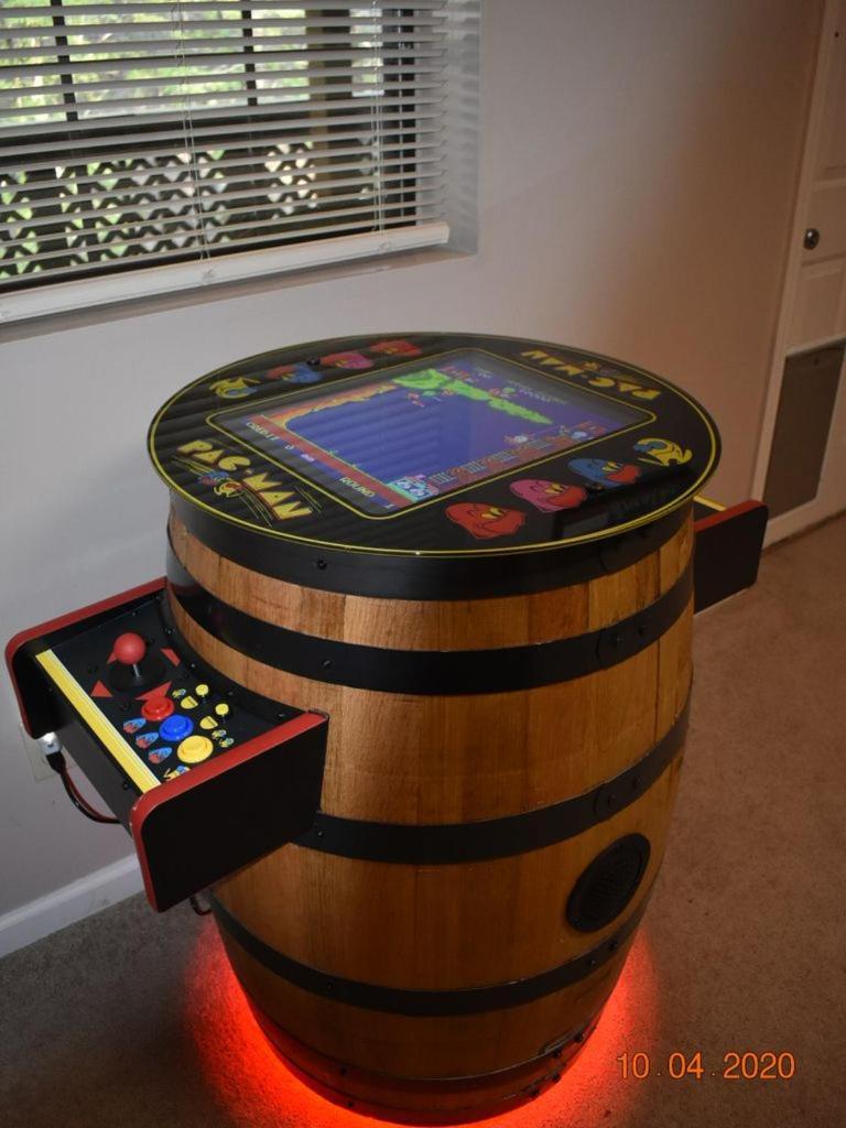 2 Miles To Parkway, Hot Tub, Pool Table, Air Hockey, Fire Pit! Pigeon Forge Eksteriør billede