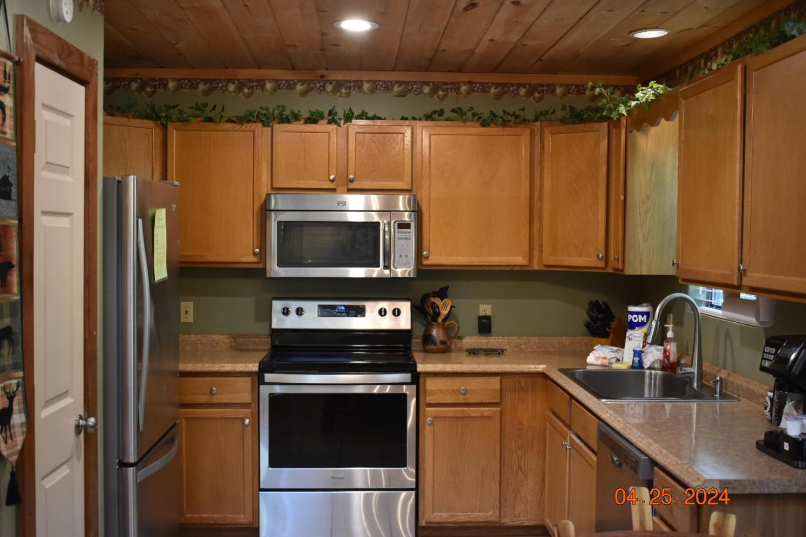 2 Miles To Parkway, Hot Tub, Pool Table, Air Hockey, Fire Pit! Pigeon Forge Eksteriør billede